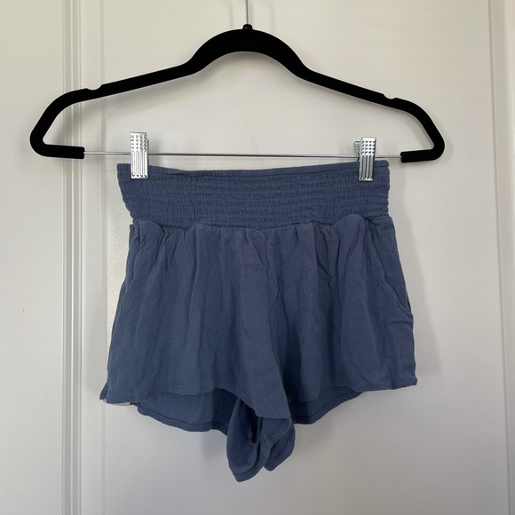 Women’s Salt Life Shorts XS - Picture 2 of 2